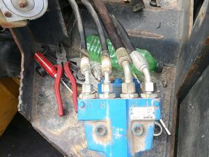 转向器组合阀维修